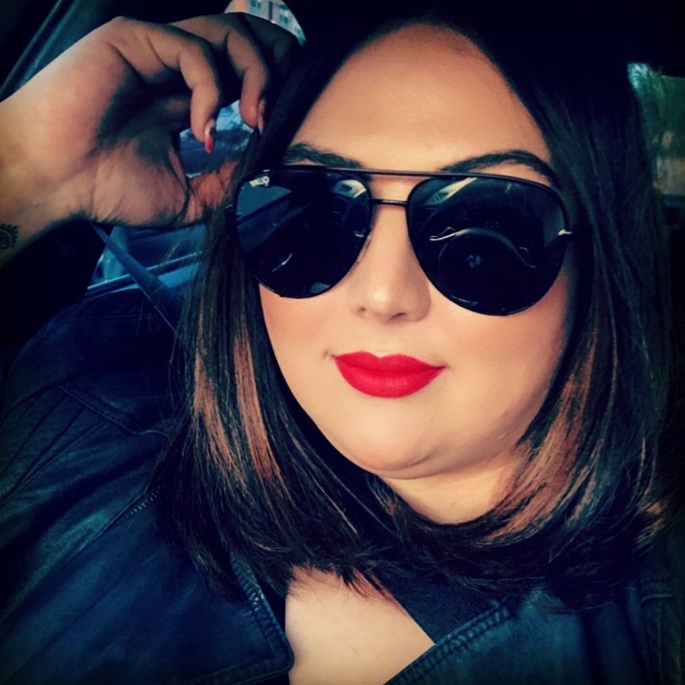 Meet your Posher, Crystal!